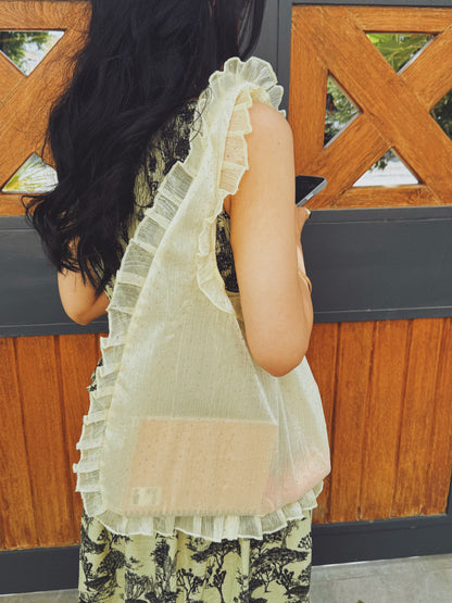 Peekaboo cool girl bag